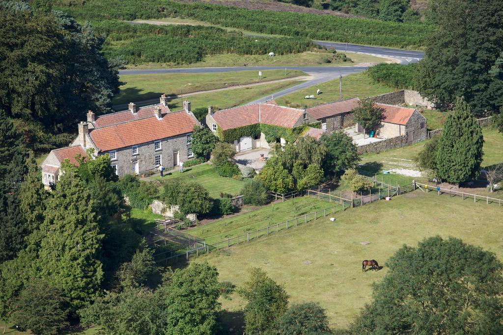 Barmoors Bed & Breakfast Lastingham Bagian luar foto